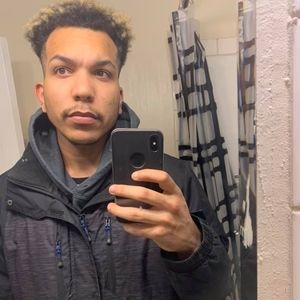 Meet your Posher, Aaron